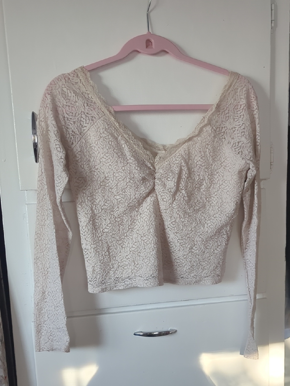 No Boundaries Cream Lace Long-Sleeve V-Neck Top